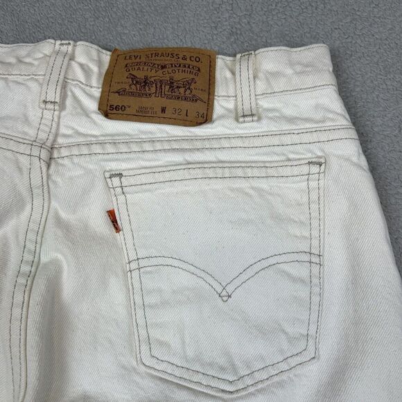 Vintage Levis Jeans Mens 32x34 White 560 Loose Fit Tapered Leg USA Made 90s Off - Picture 6 of 11